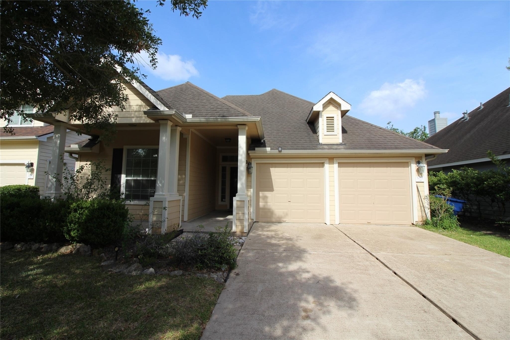 1011 Lexington Green Drive - Photo 1