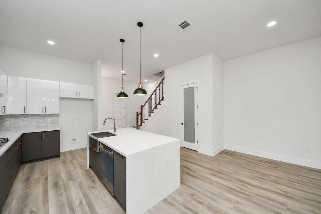2911 Wichita Street - Photo 14