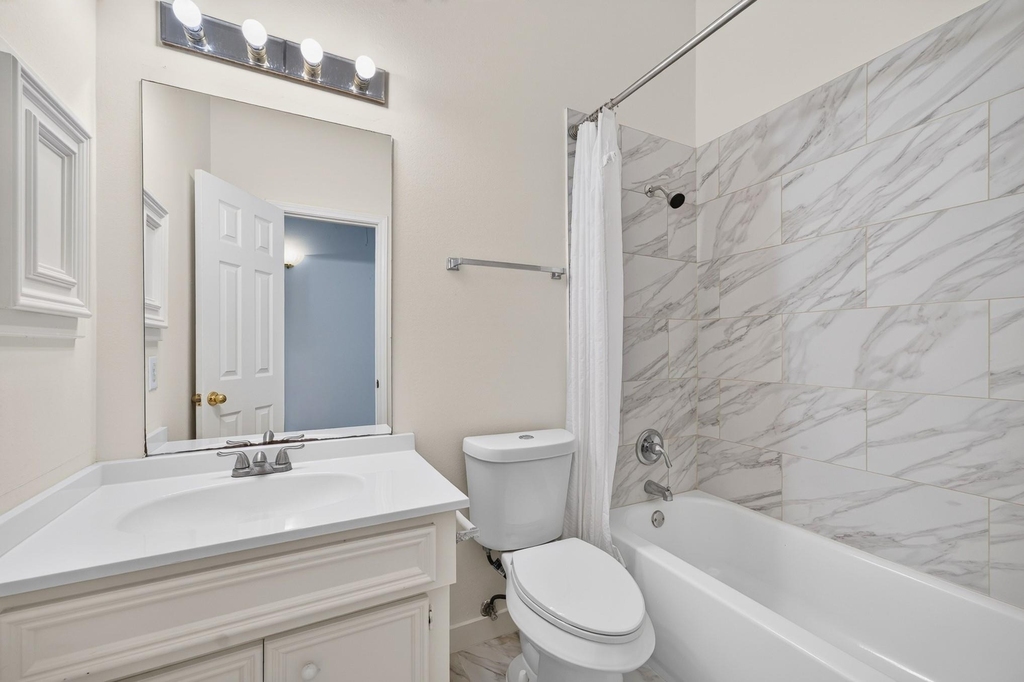 1727 Emma Cove Court - Photo 25