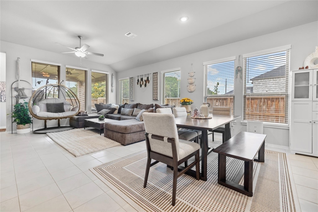 8727 Gleaming Village Way - Photo 12
