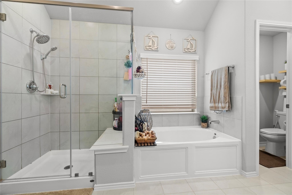 8727 Gleaming Village Way - Photo 17