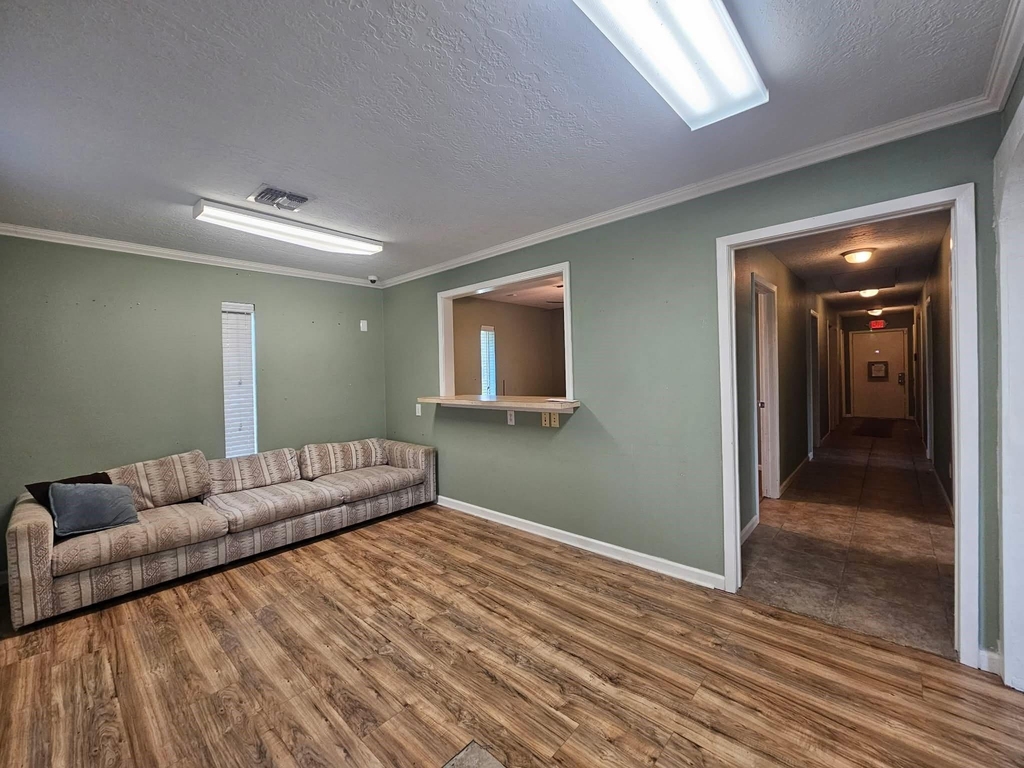 1501 6th Street N - Photo 8