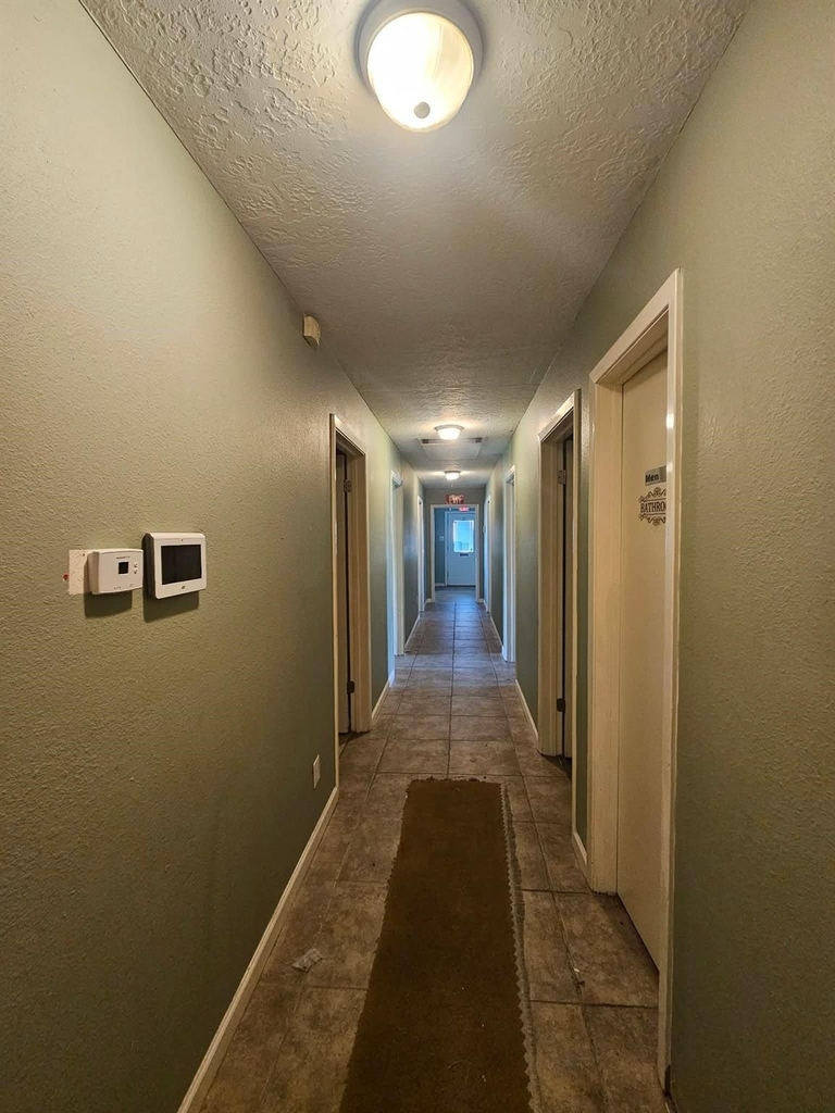 1501 6th Street N - Photo 12