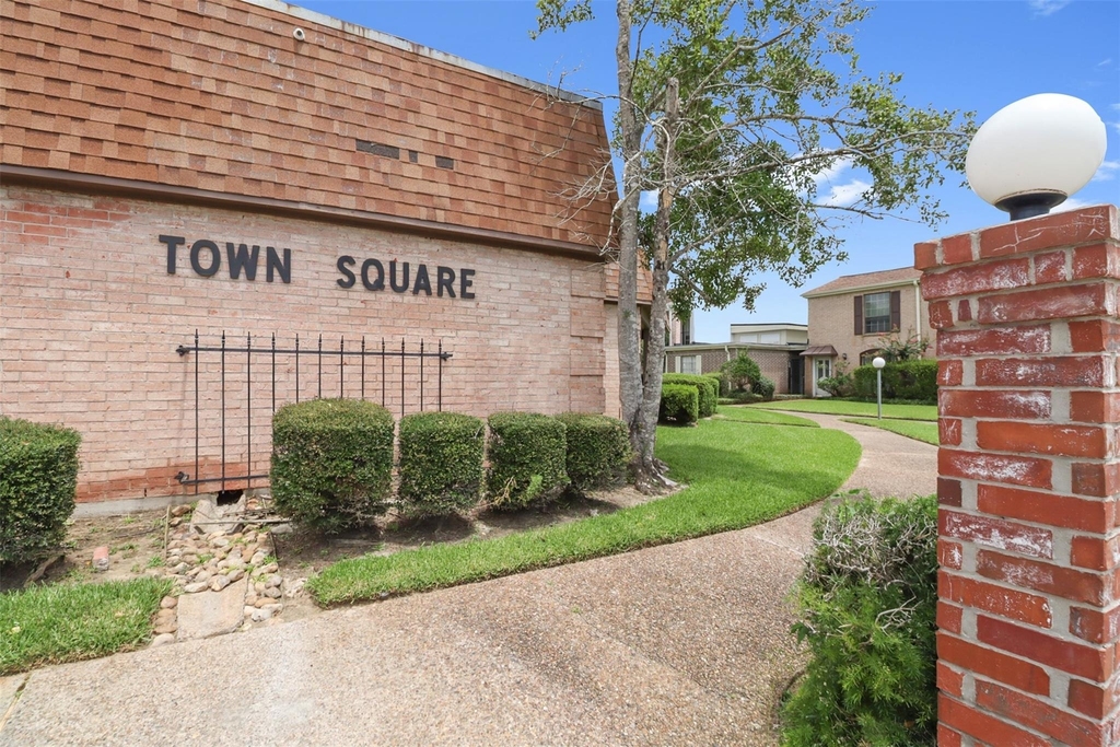 1304 Ward Road - Photo 16
