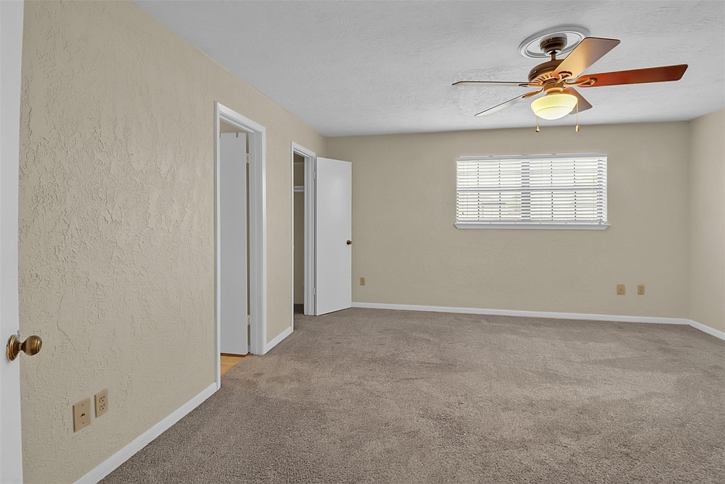 1304 Ward Road - Photo 8