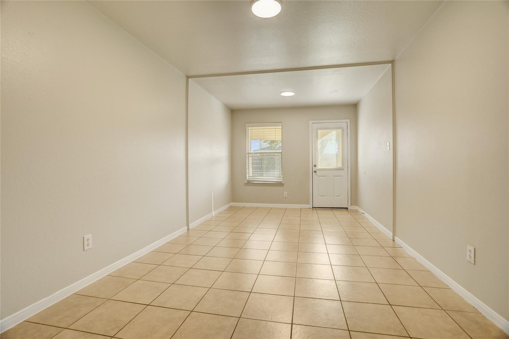 822 Crabapple Way - Photo 8