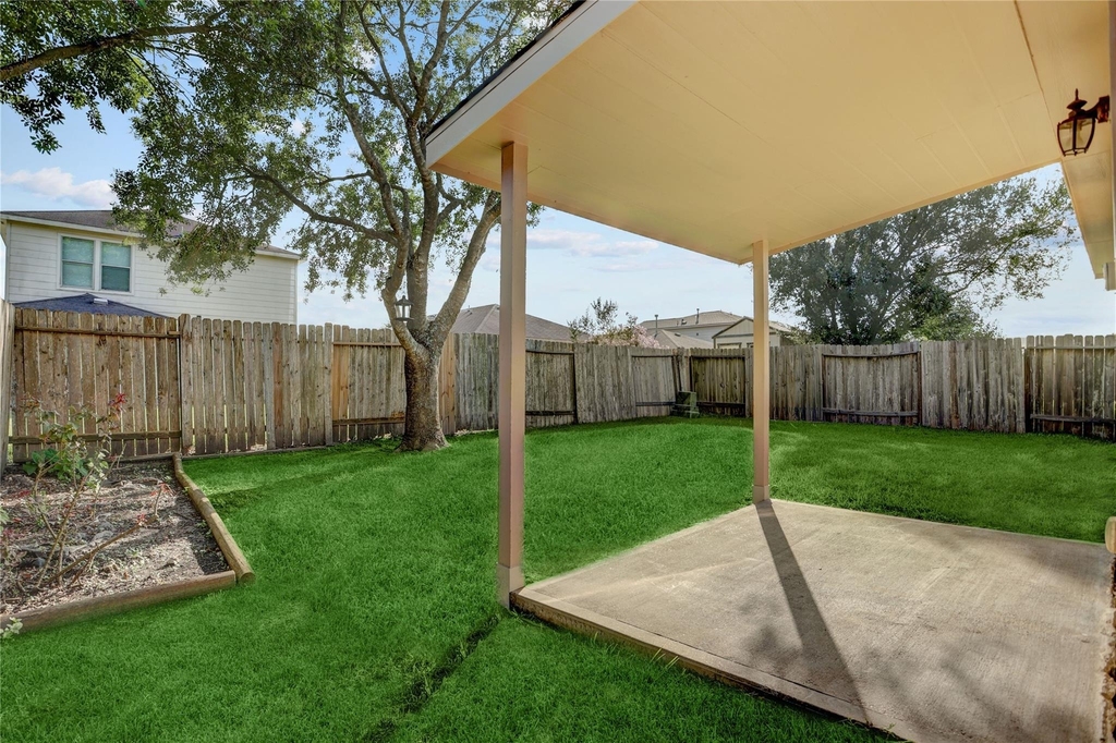 822 Crabapple Way - Photo 17
