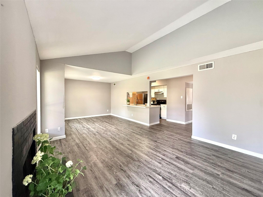 7200 W T C Jester Boulevard - Photo 1