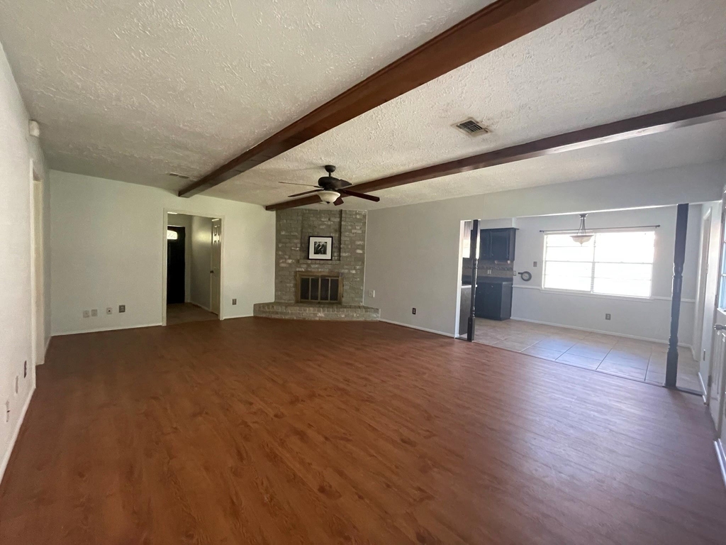 3103 Sam Houston Drive - Photo 6