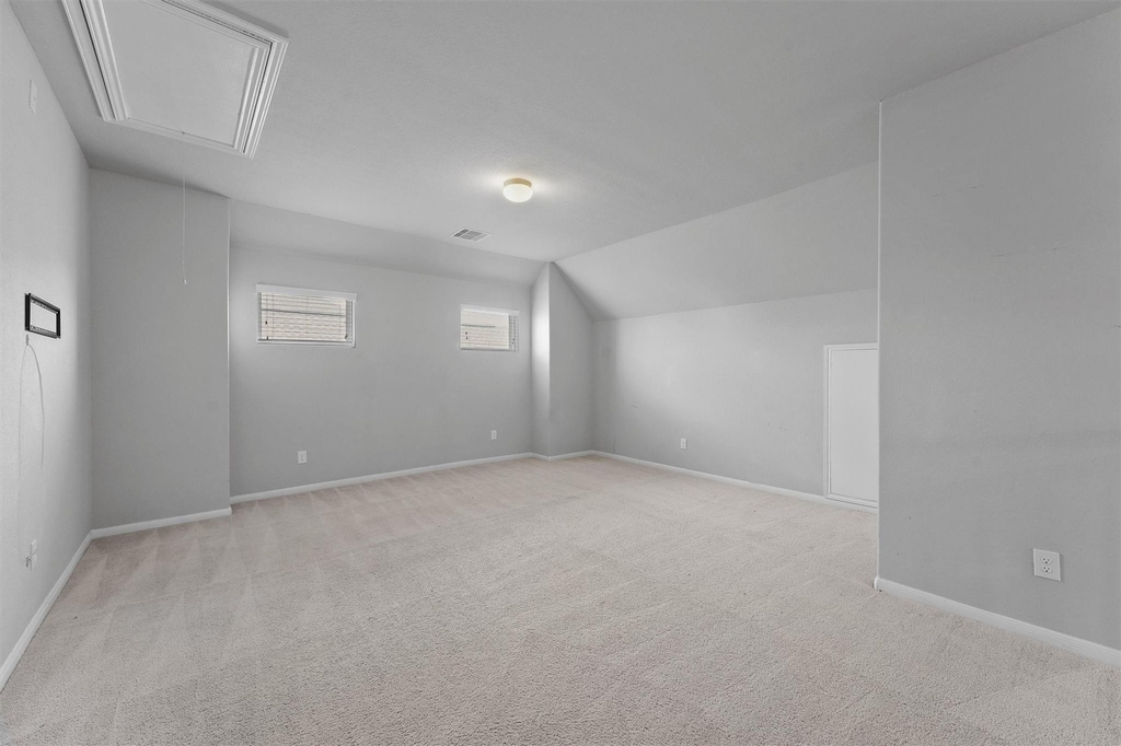5443 Grand View Drive - Photo 9