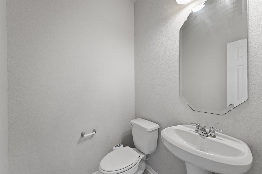 5443 Grand View Drive - Photo 8