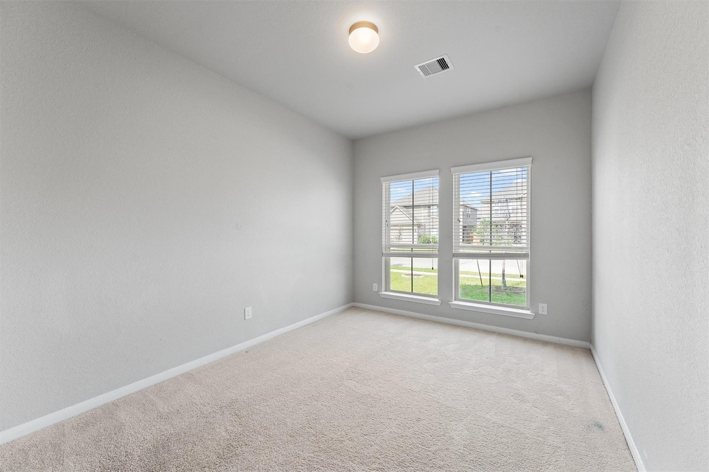 5443 Grand View Drive - Photo 7