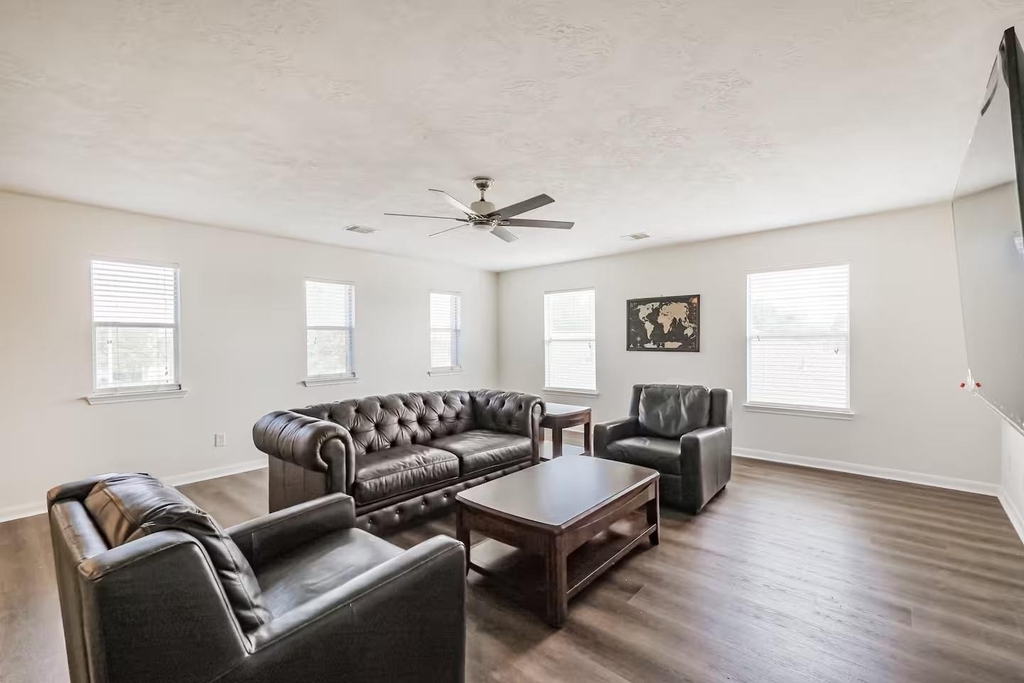 18607 Shavano Court - Photo 26
