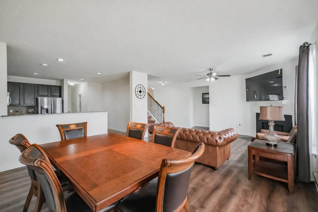 18607 Shavano Court - Photo 6