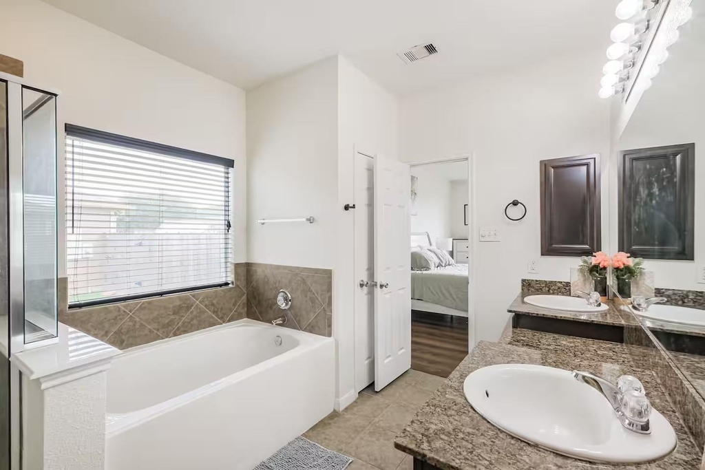 18607 Shavano Court - Photo 19