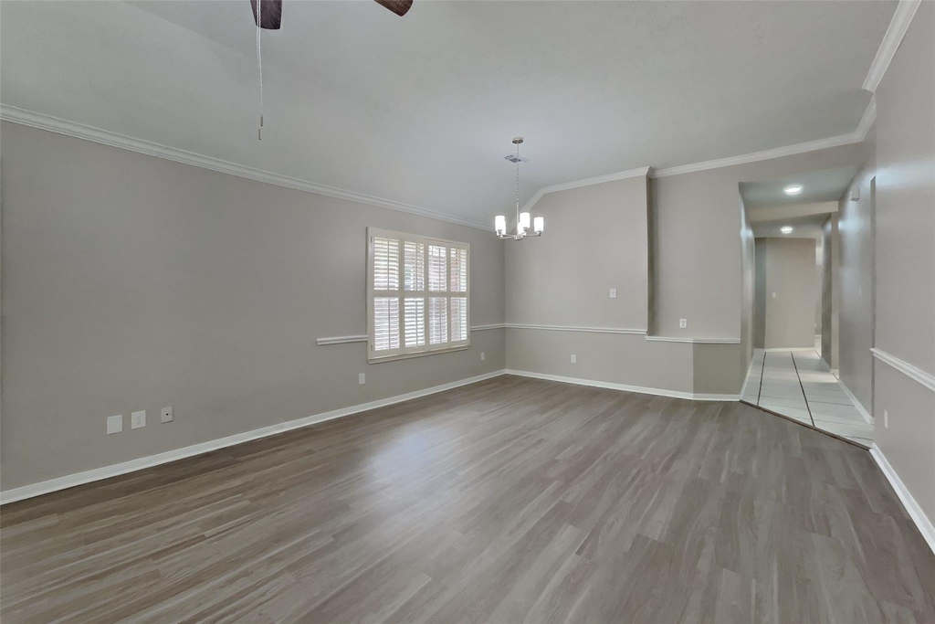 14515 Enola Drive - Photo 2