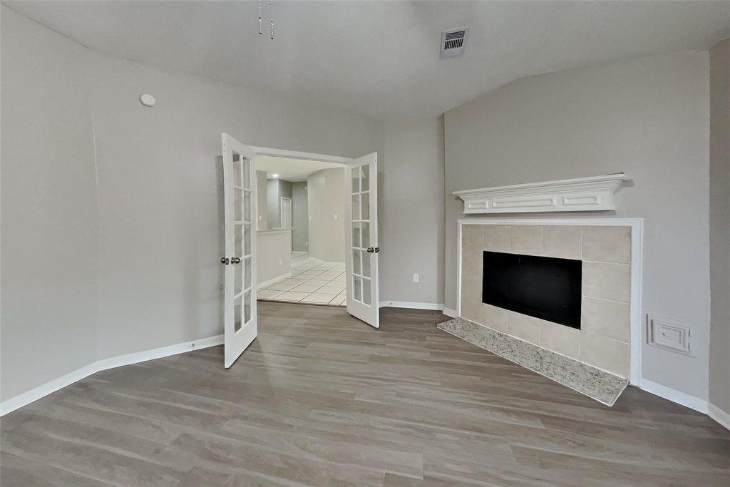 14515 Enola Drive - Photo 3