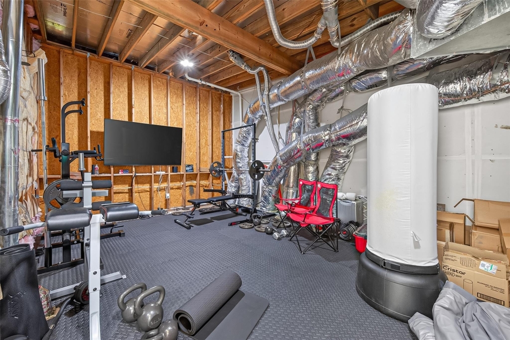 607 Memorial Heights Drive - Photo 27