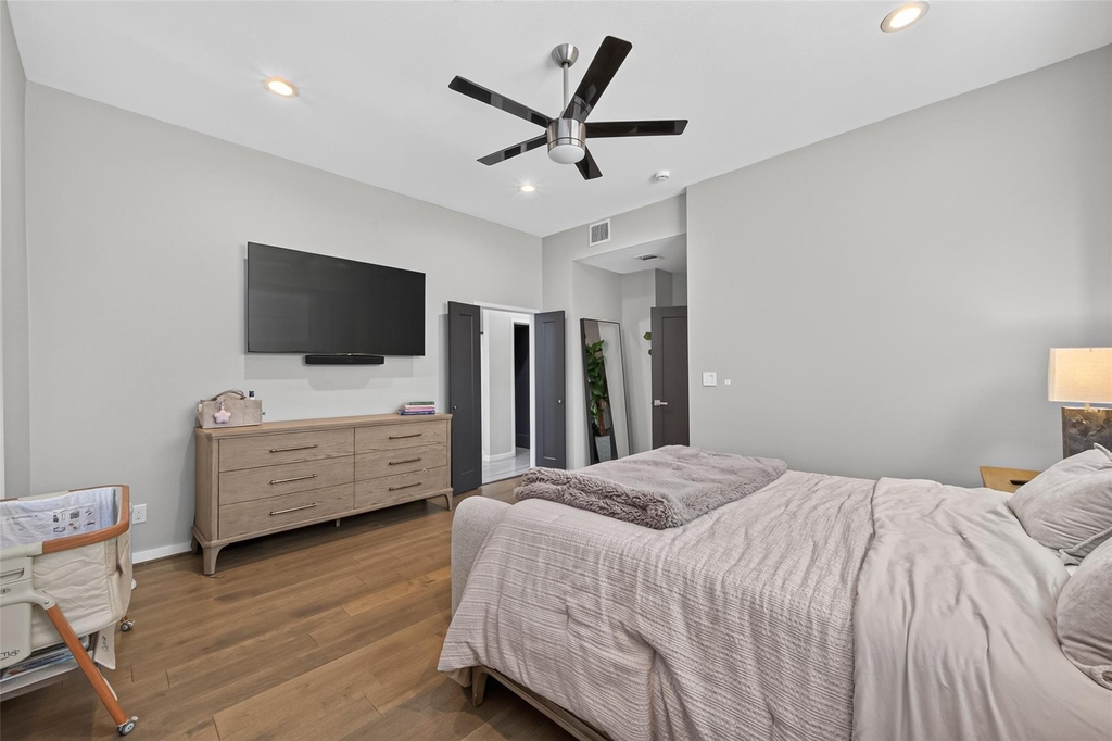 607 Memorial Heights Drive - Photo 20