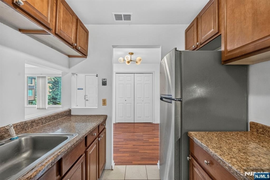 224b Washington - Photo 7