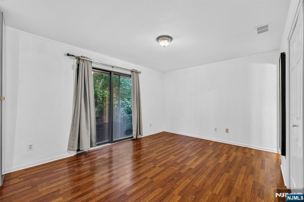 224b Washington - Photo 14