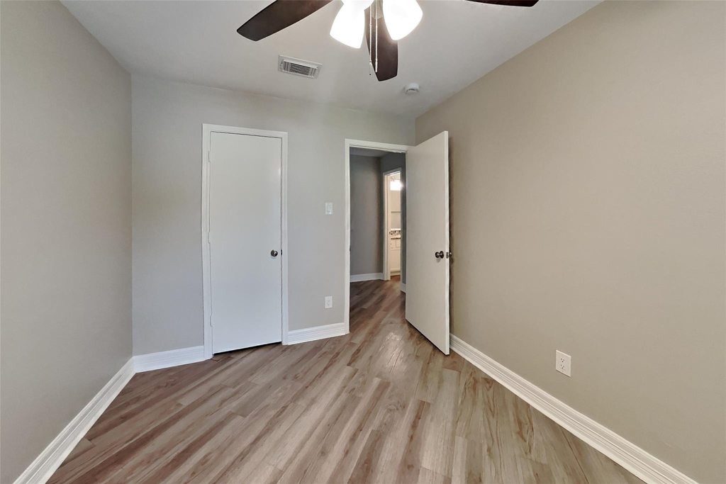 19526 Rocky Bank Drive - Photo 11
