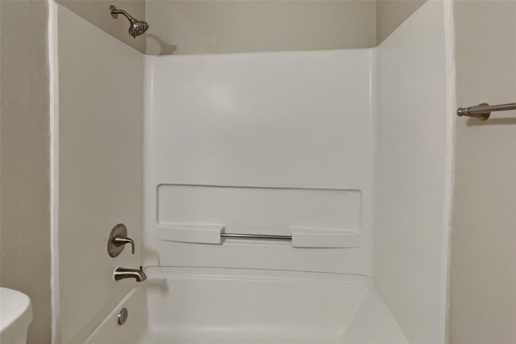 19526 Rocky Bank Drive - Photo 13