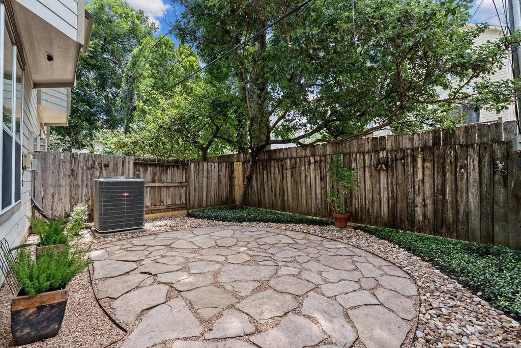 4223 Rose Street - Photo 31
