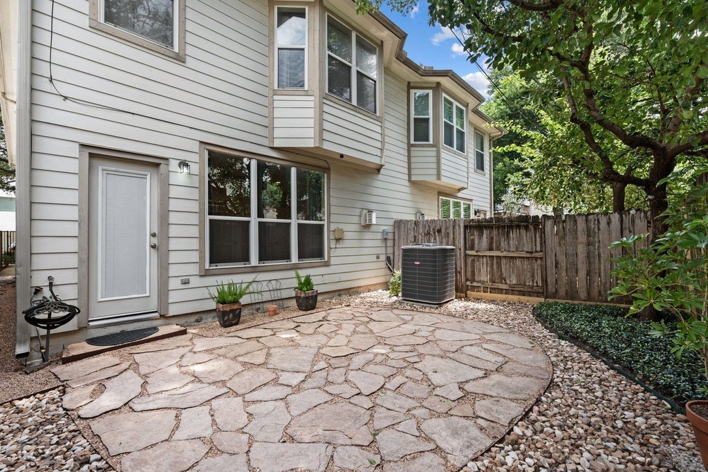4223 Rose Street - Photo 33