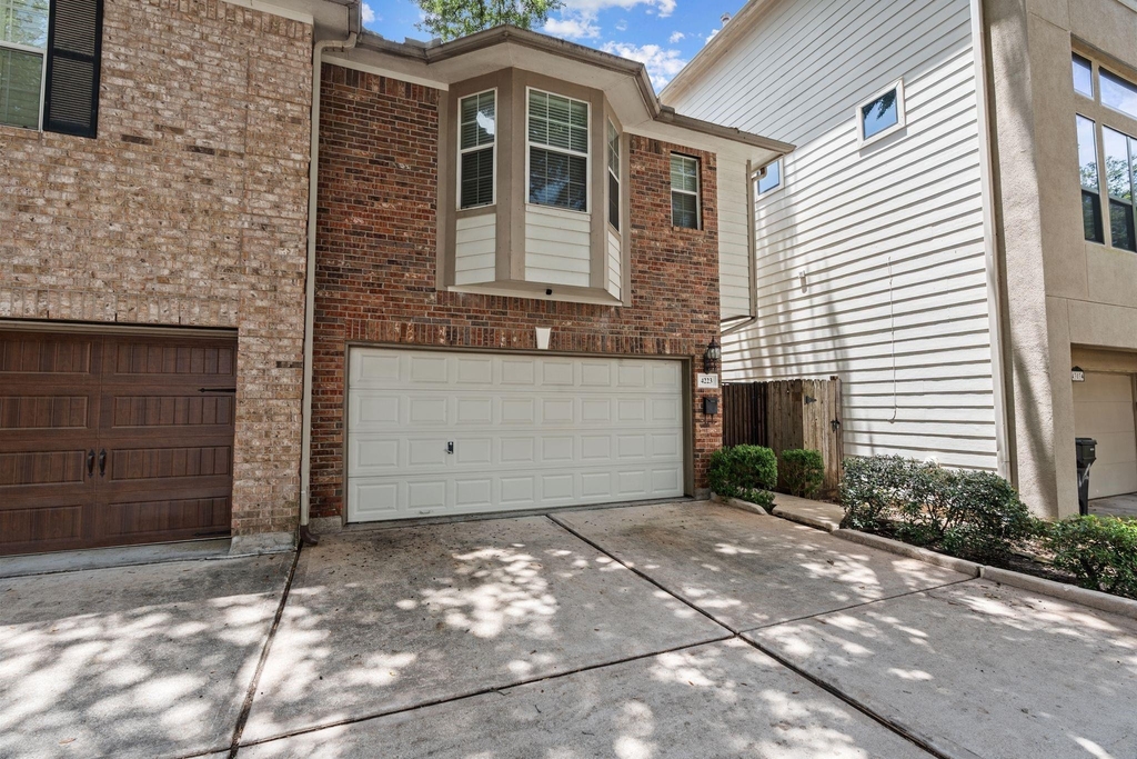 4223 Rose Street - Photo 38