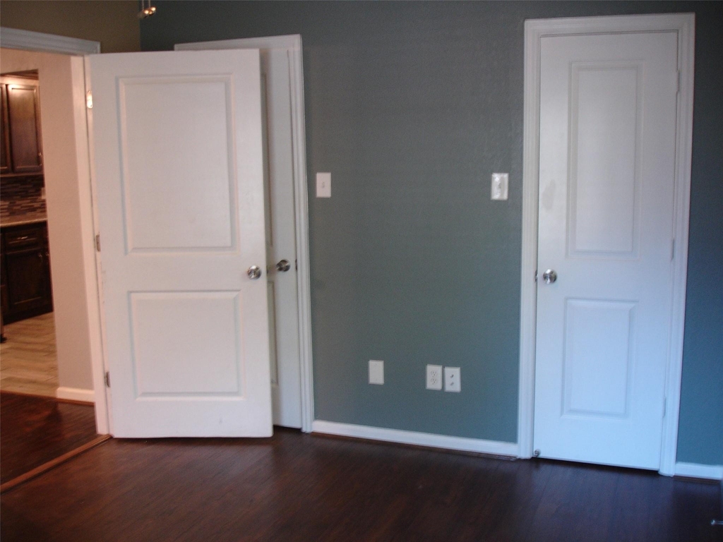 1134 Hahlo Street - Photo 18