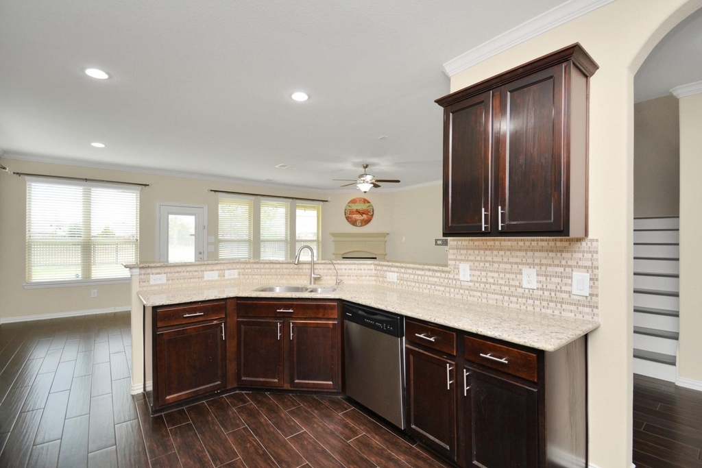 3731 Ember Falls Lane - Photo 16