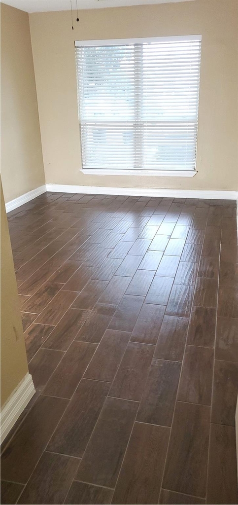 6705 Dinner Creek Court - Photo 9