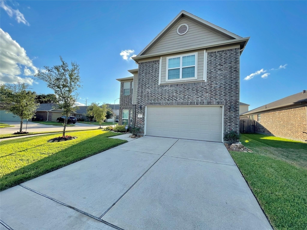14903 Vinegrove Falls Court - Photo 21