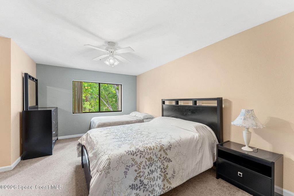 7814 Shadowood Drive - Photo 16