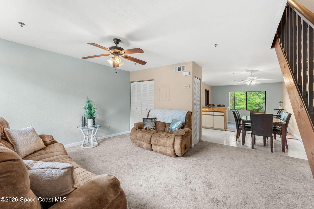 7814 Shadowood Drive - Photo 3