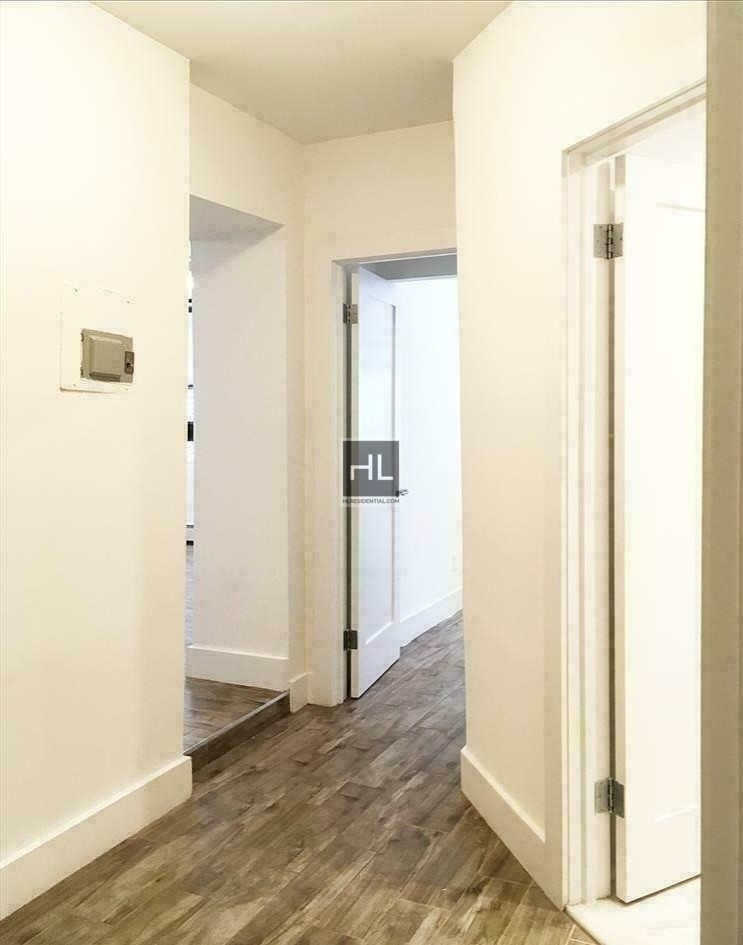 Claremont Avenue - Photo 4