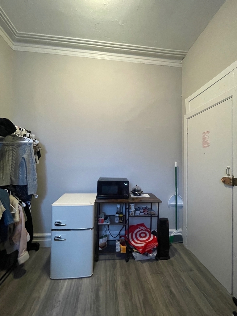 358 West 51st Street - Photo 1