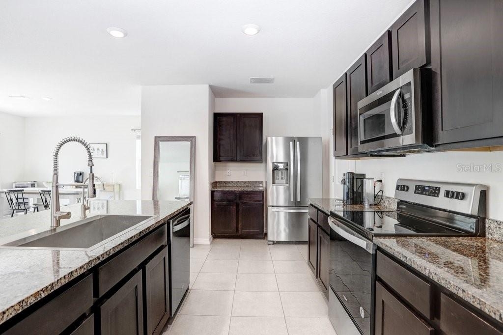 3044 Suncoast Plains Drive - Photo 9
