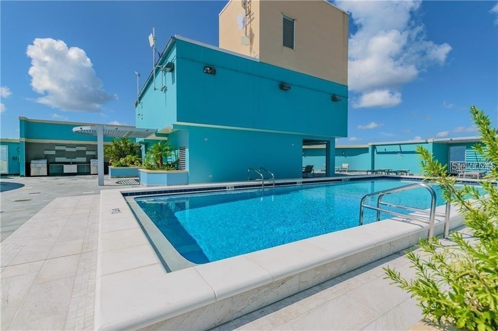 1 Beach Drive Se - Photo 18