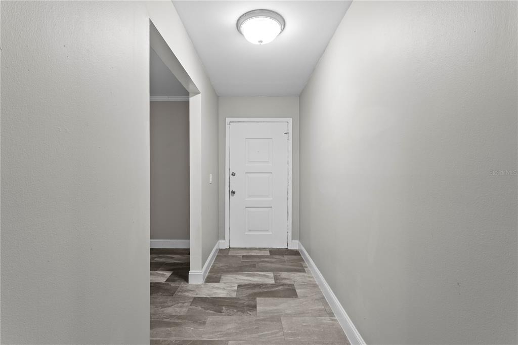 6928 Greenhill Place - Photo 3