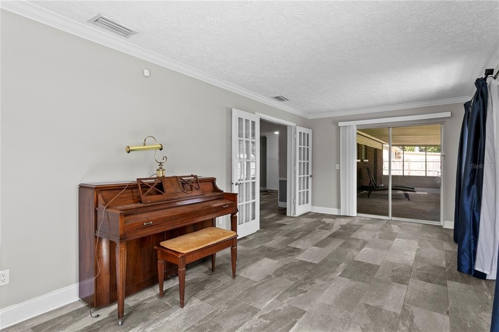 6928 Greenhill Place - Photo 17