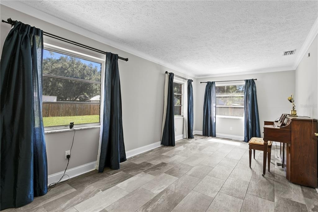 6928 Greenhill Place - Photo 15