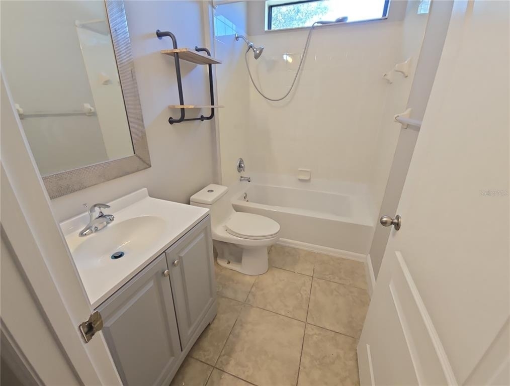 5201 Sunset Canyon Drive - Photo 16