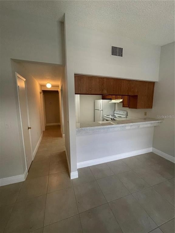 1916 Crystal Grove Drive - Photo 2