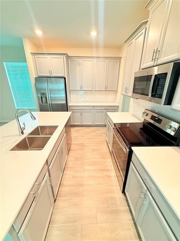 17052 Quicksilver Avenue - Photo 2