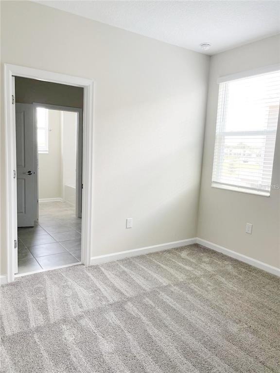 17052 Quicksilver Avenue - Photo 9