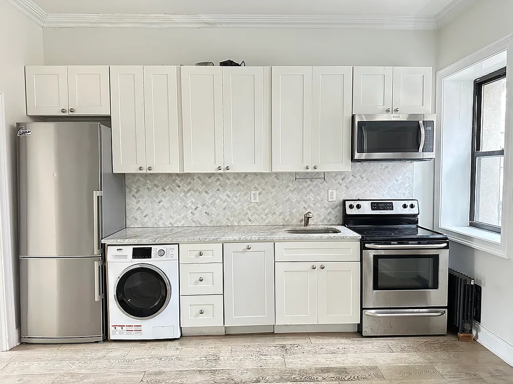211 Johnson Avenue - Photo 6