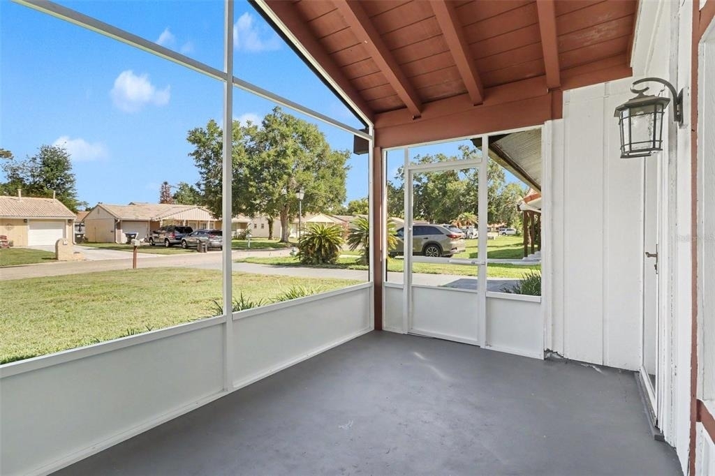 10157 Bluff Court - Photo 22