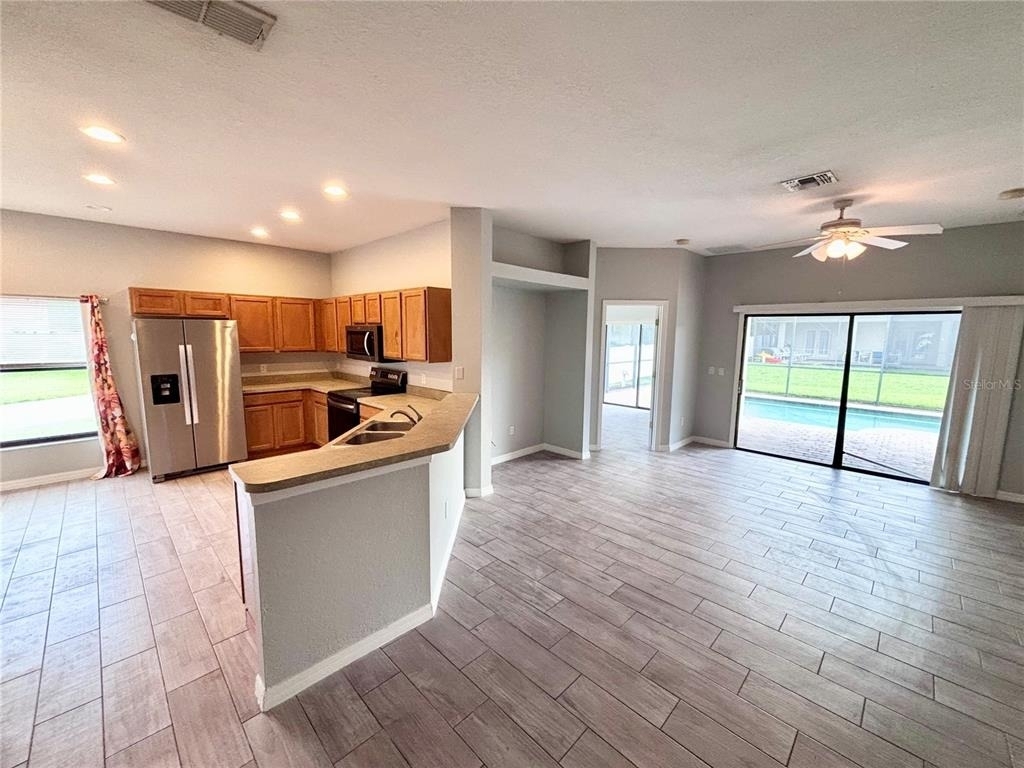 126 Sandy Point Way - Photo 5